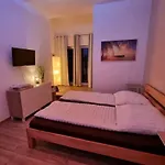 Apartment mit Whirlpool, Wasserbett&Sauna