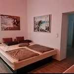 Apartment mit Whirlpool, Wasserbett&Sauna