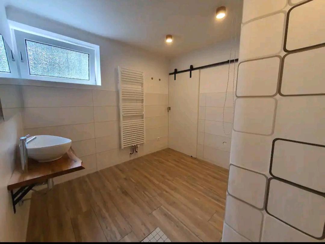 Mit Whirlpool, Wasserbett & Sauna Apartment