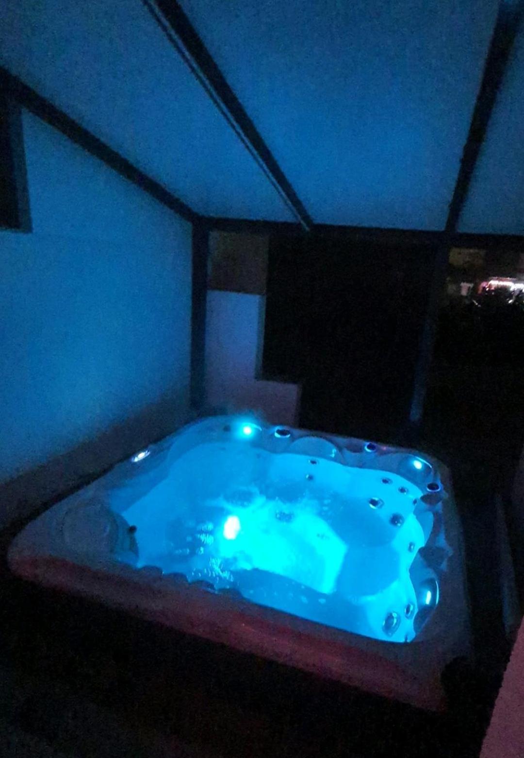 Mit Whirlpool, Wasserbett & Sauna Apartment Gelsenkirchen